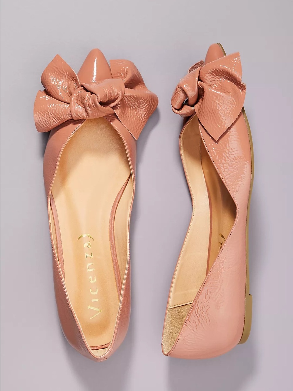 Anthropologie Vicenza Dorsay Bow Flats Patent Leather Shoes Size 7 Nude Pink